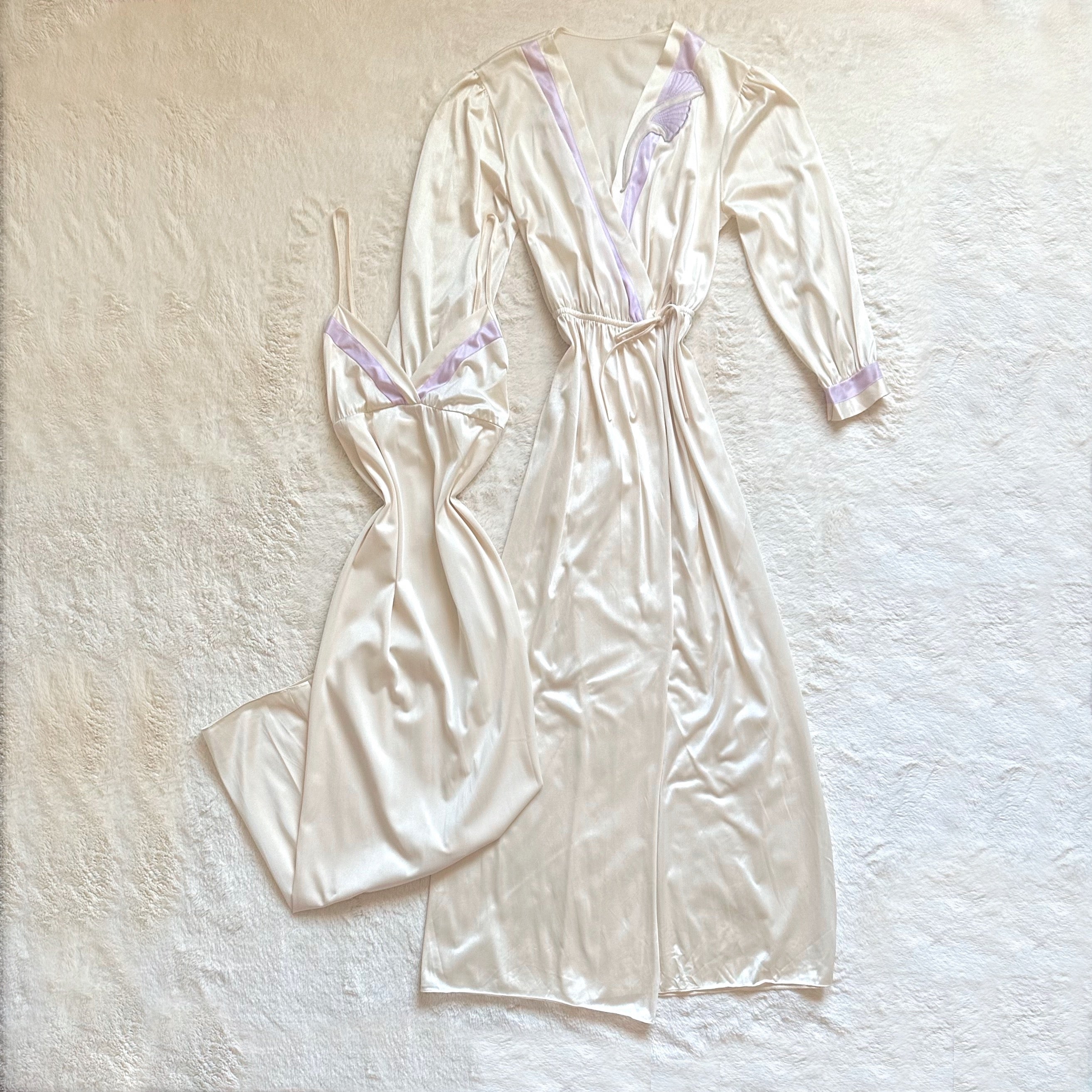 1990's lilac & cream negligee set