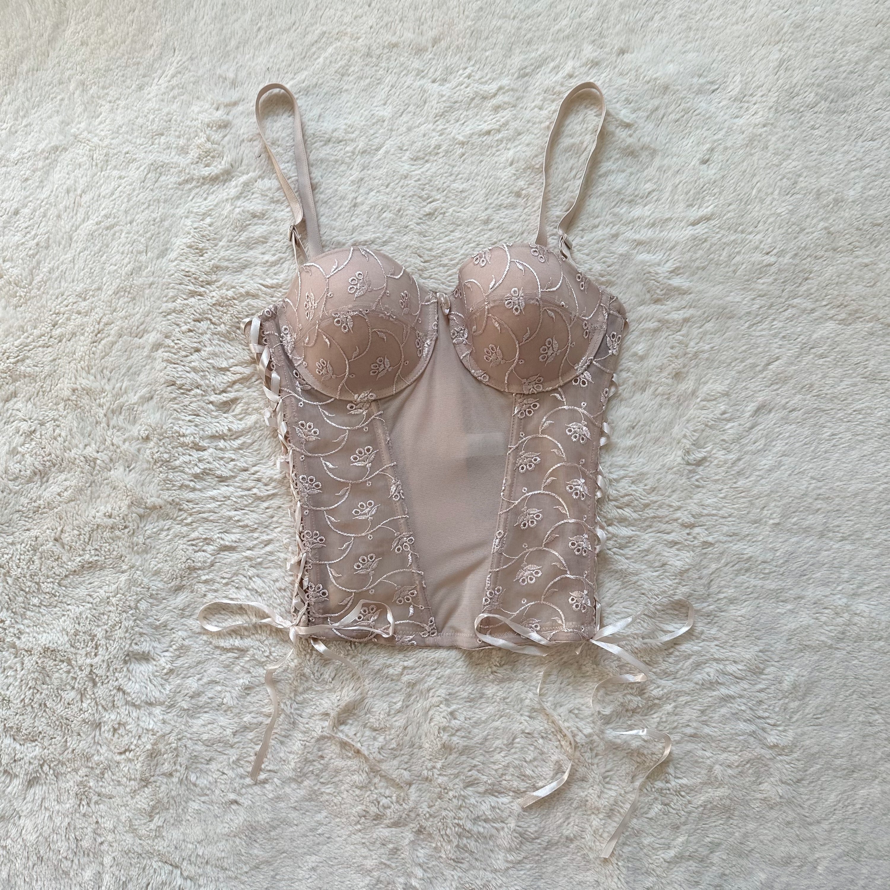 2000's cream petal bustier