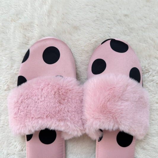 2019 fluffy polka dot snowball slippers
