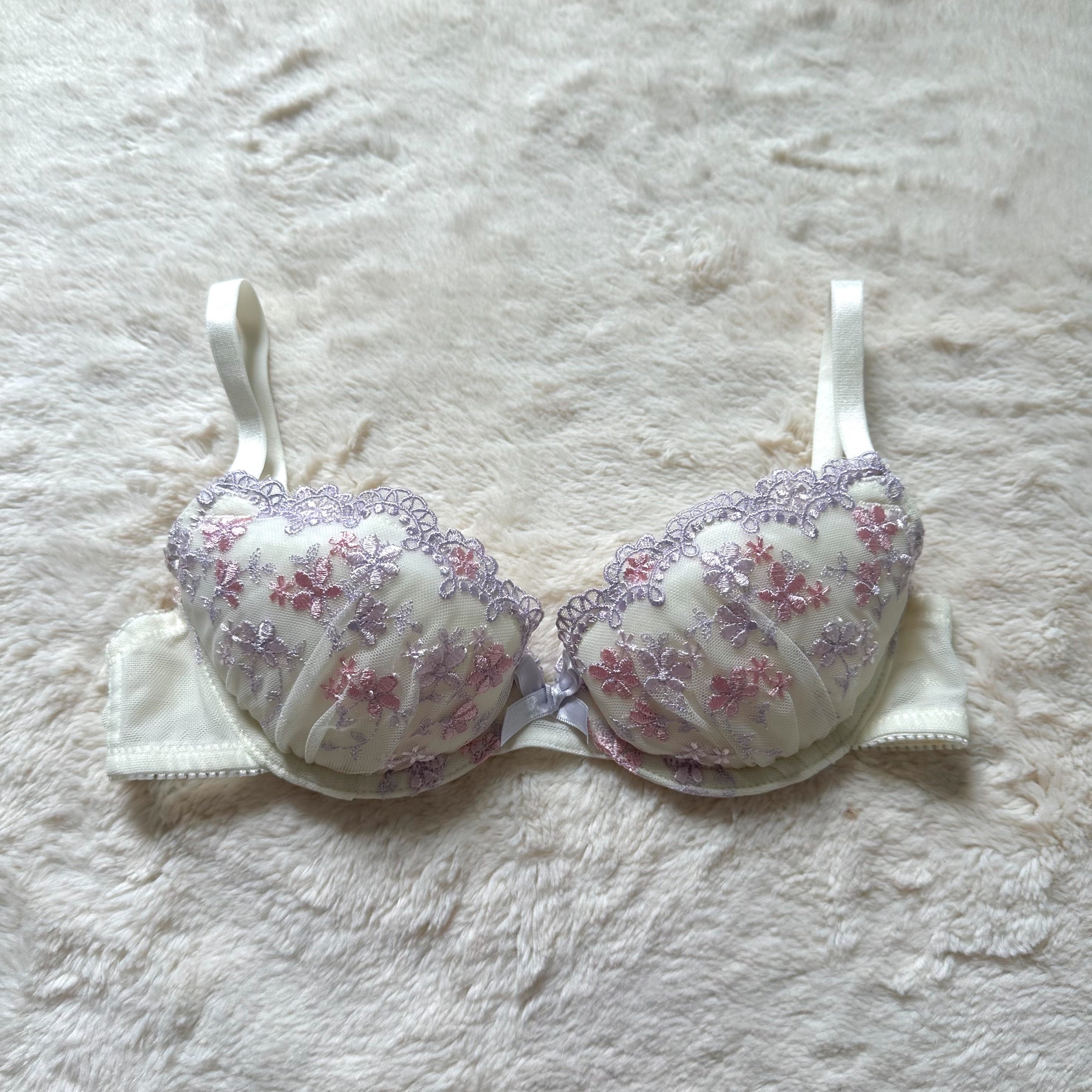 japanese brand blush lilac bra