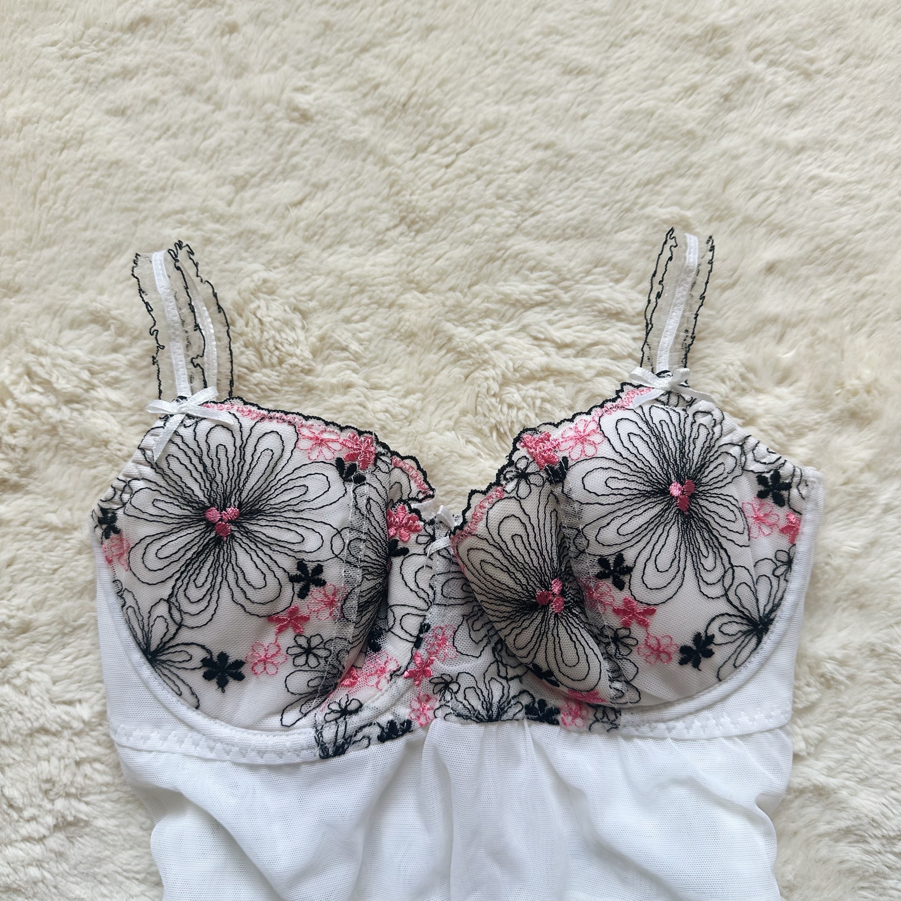 2000's ditsy doll camisole