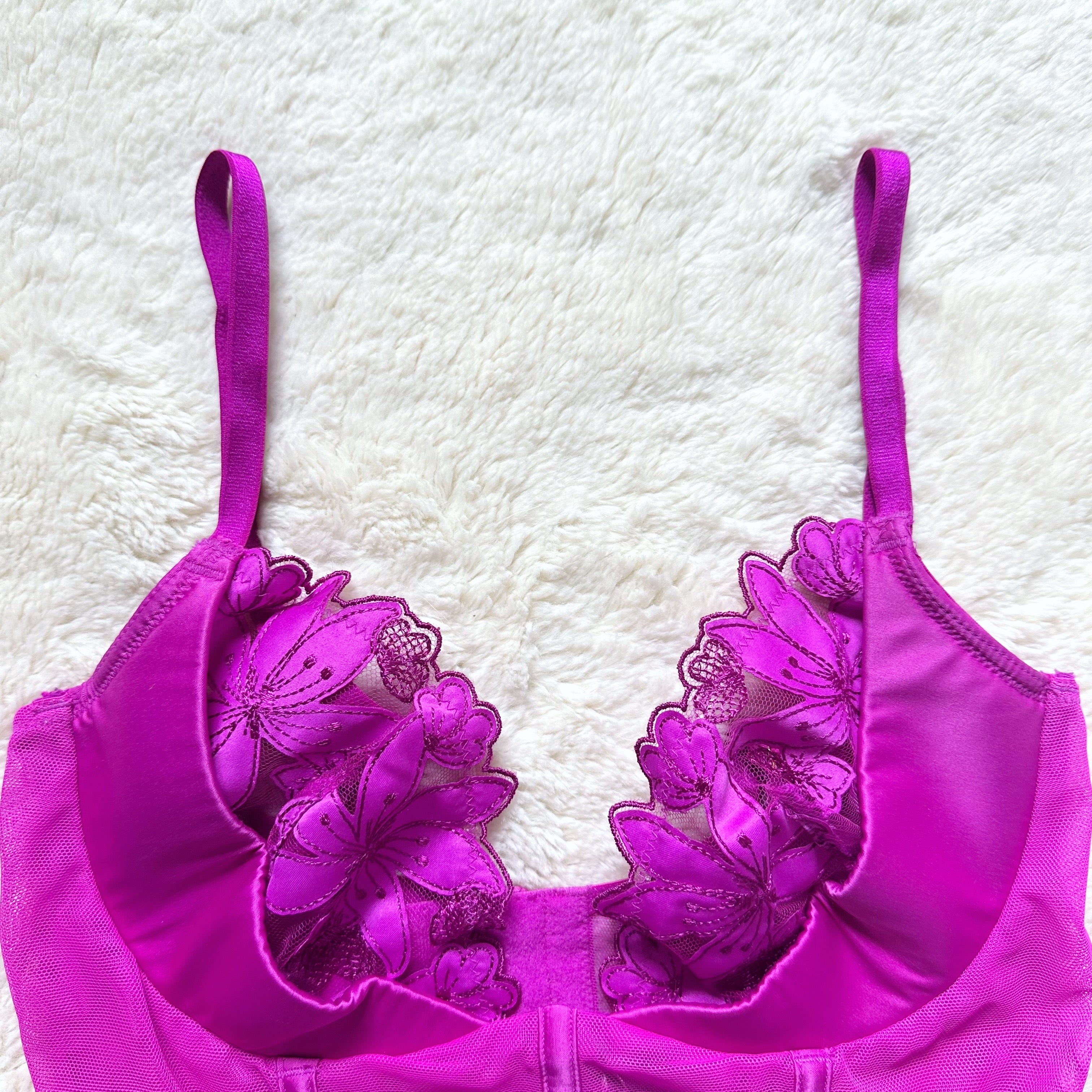 2022 electric fuchsia corset