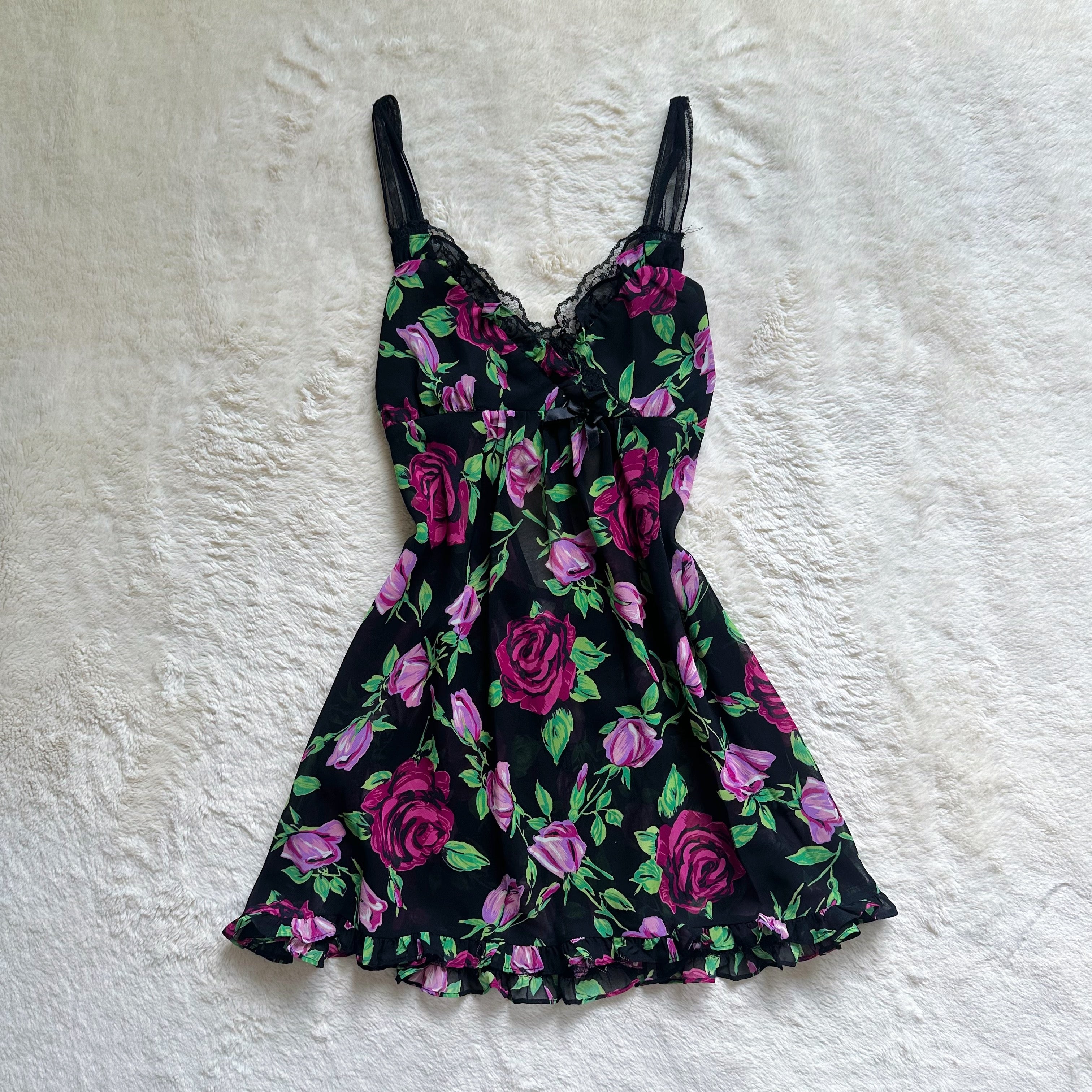 2000's rosethorn babydoll