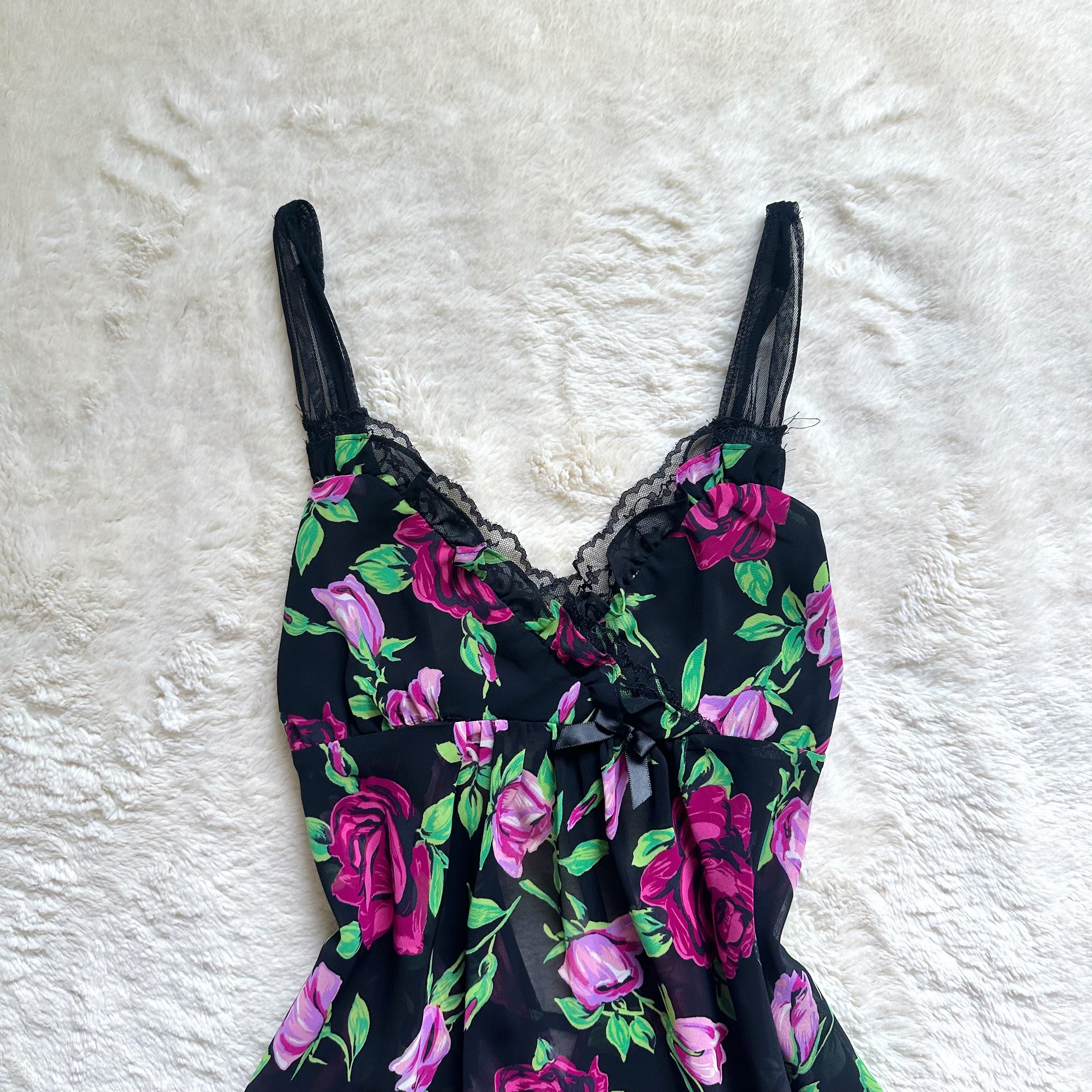 2000's rosethorn babydoll
