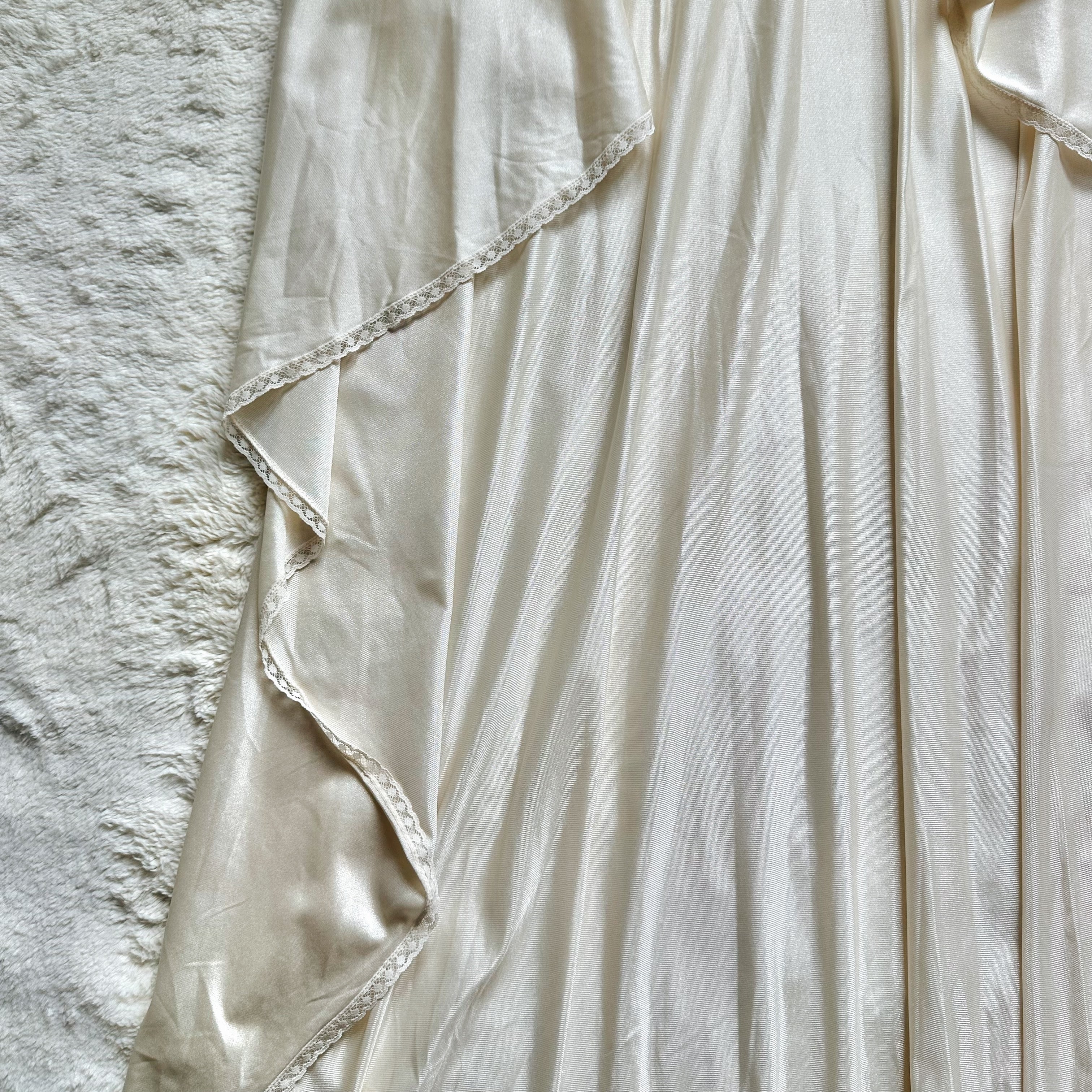 1980's champagne kisses slip dres