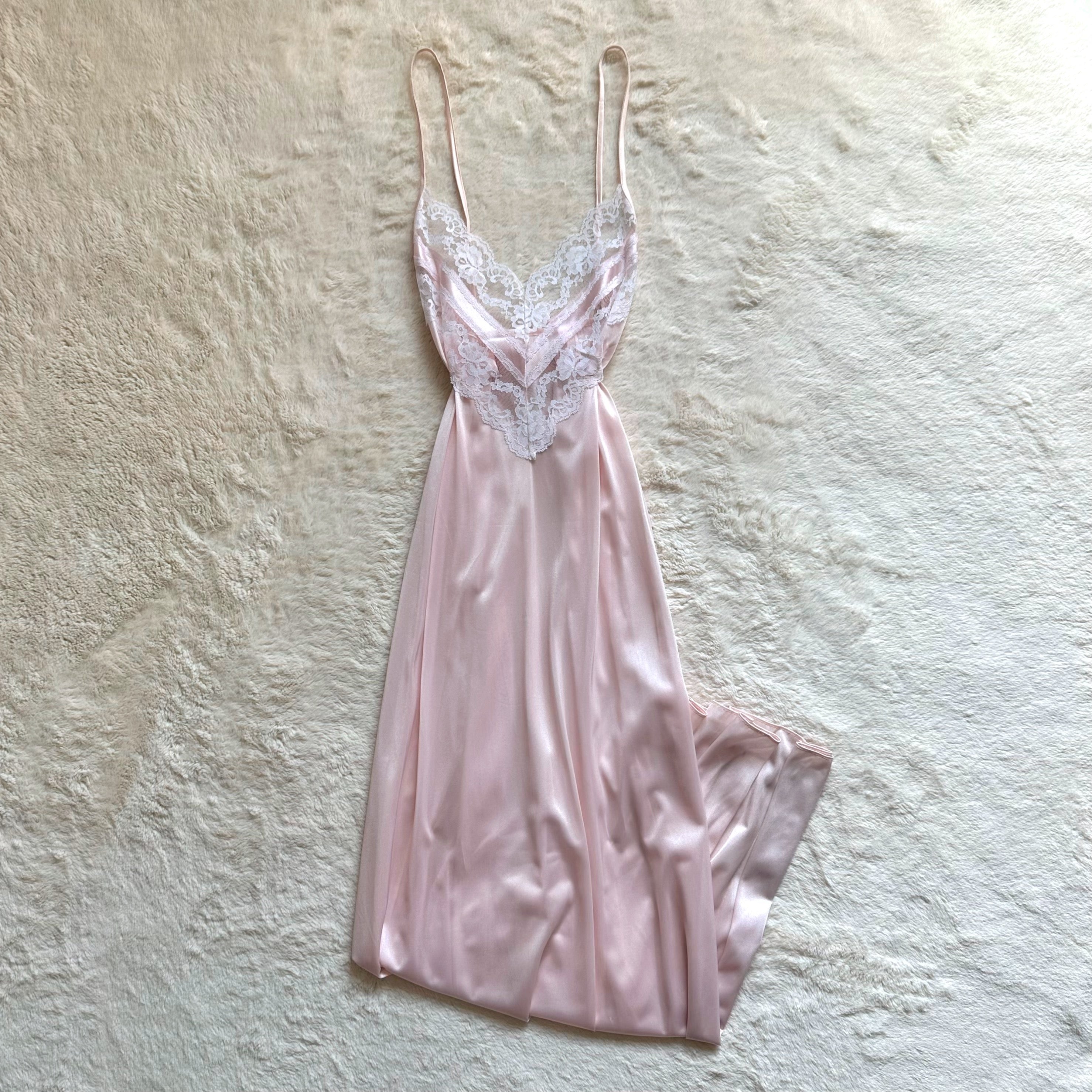 1980's sugar lace negligee