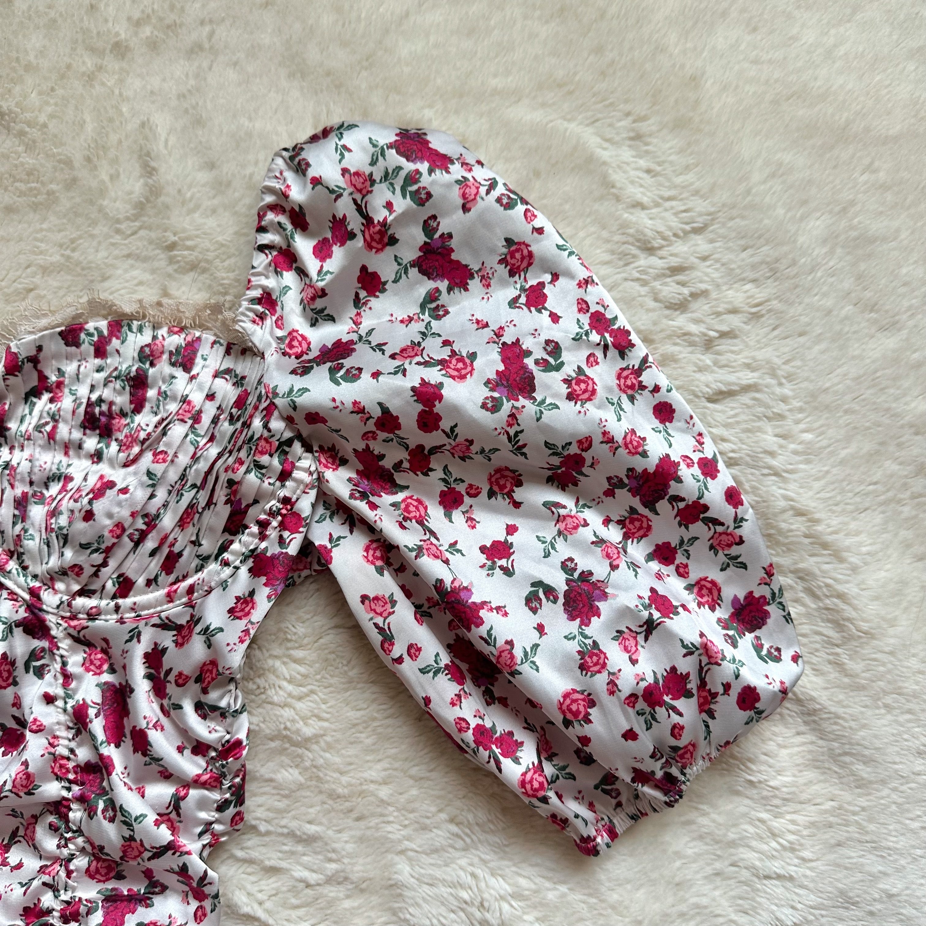 rosebud puff sleeve mini