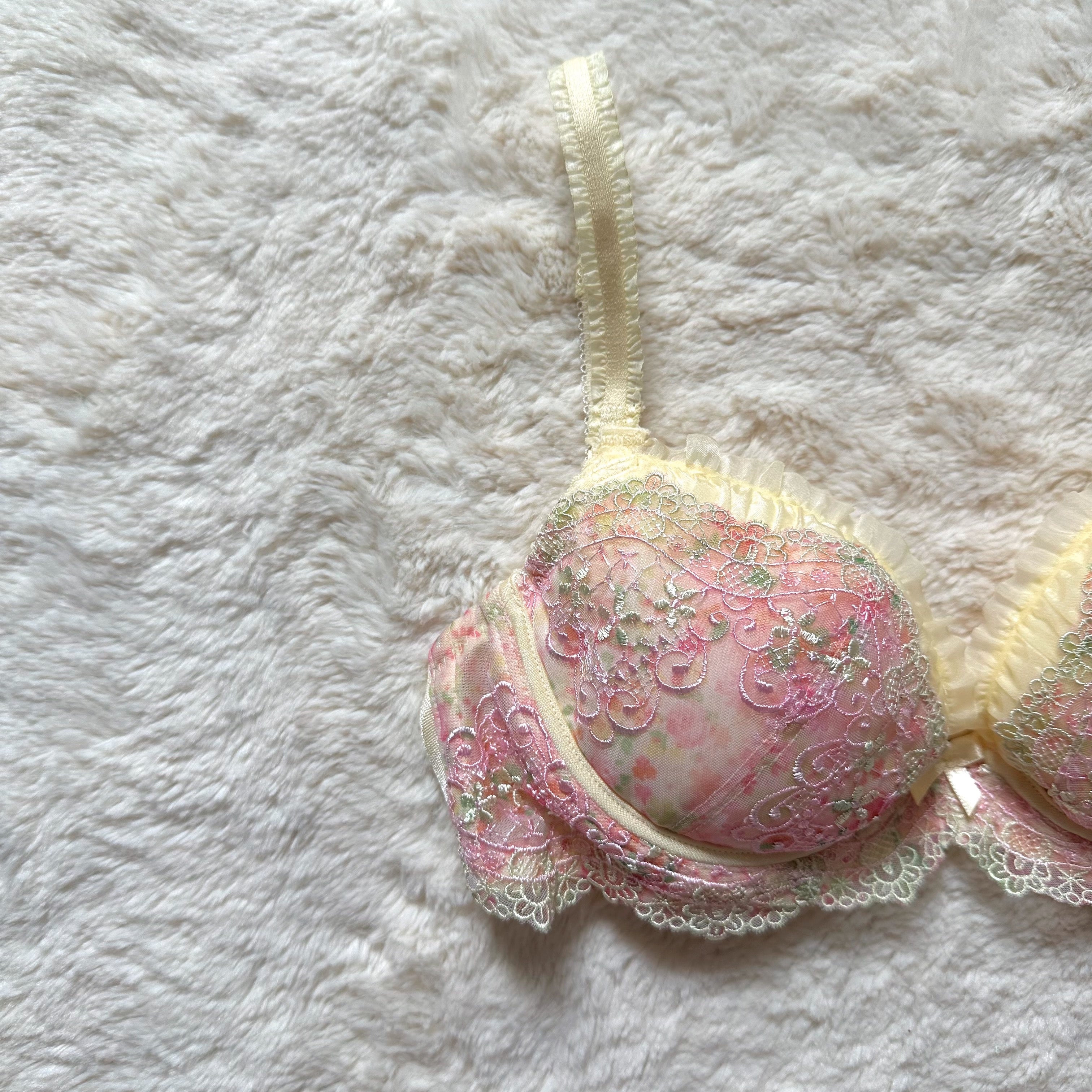 japanese brand sunset blossom bra