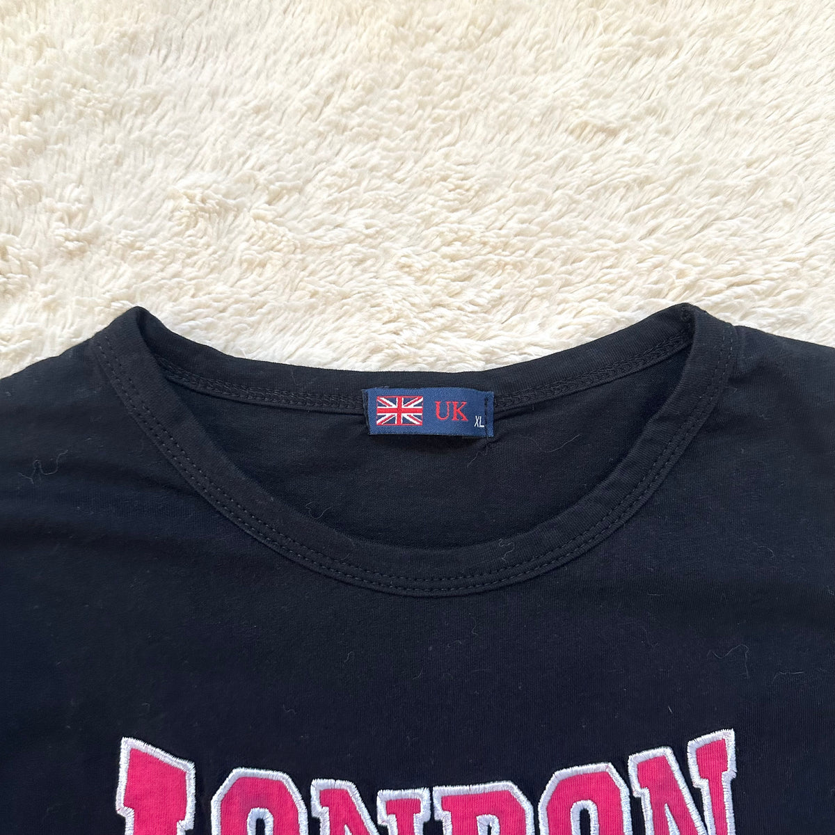y2k london graphic tee