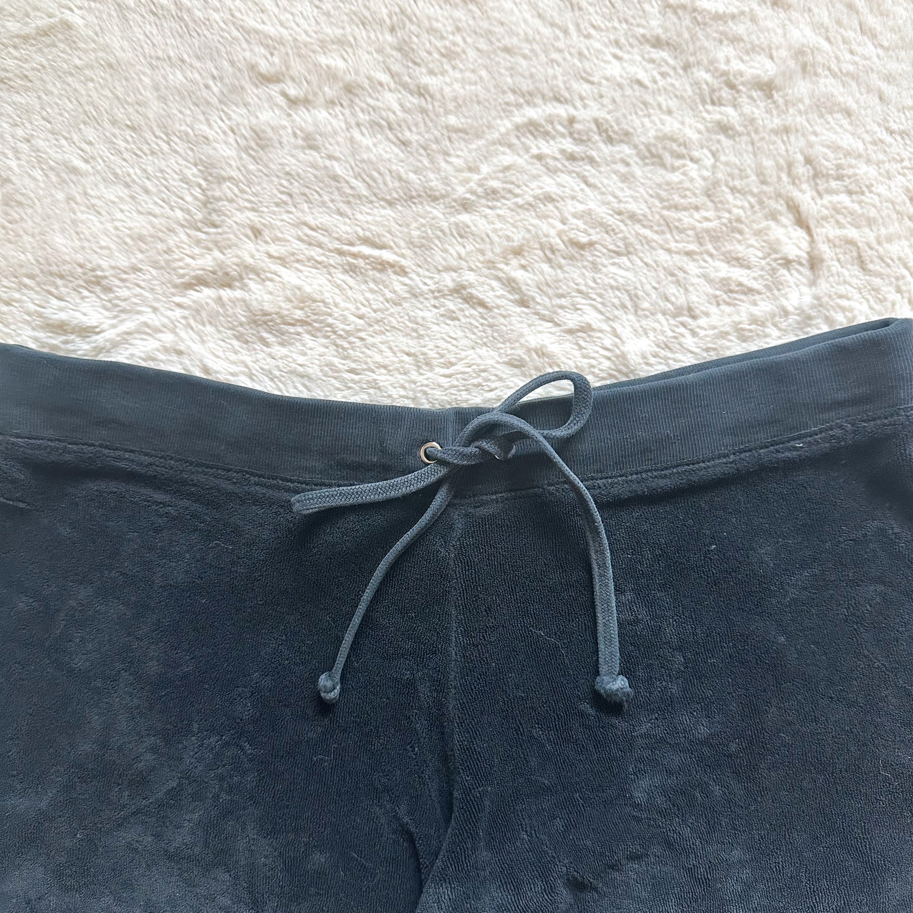2000's juicy couture velour track shorts