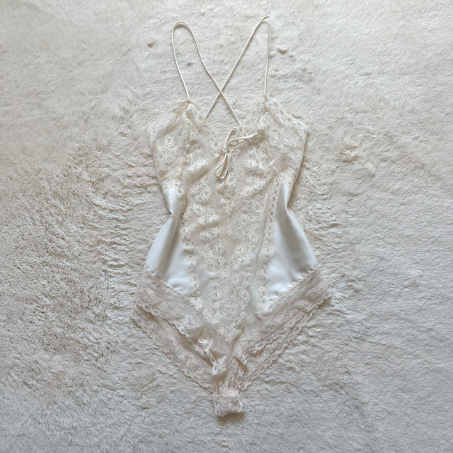 2000's ivory whisper teddy bodysuit