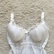 2000's powdered lace bustier set