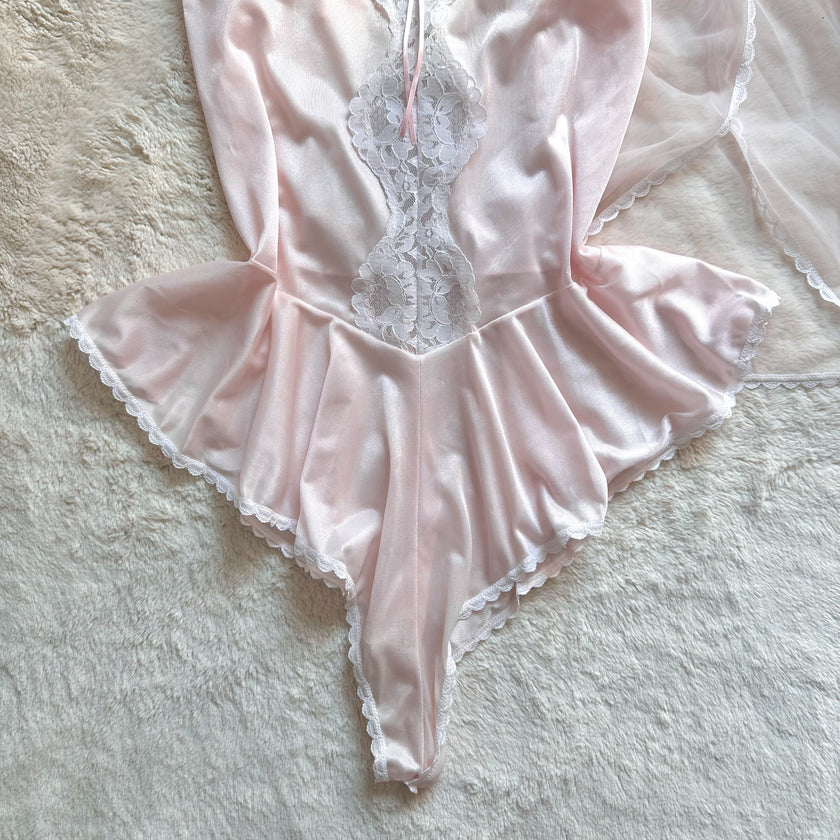 1990's powder lace set