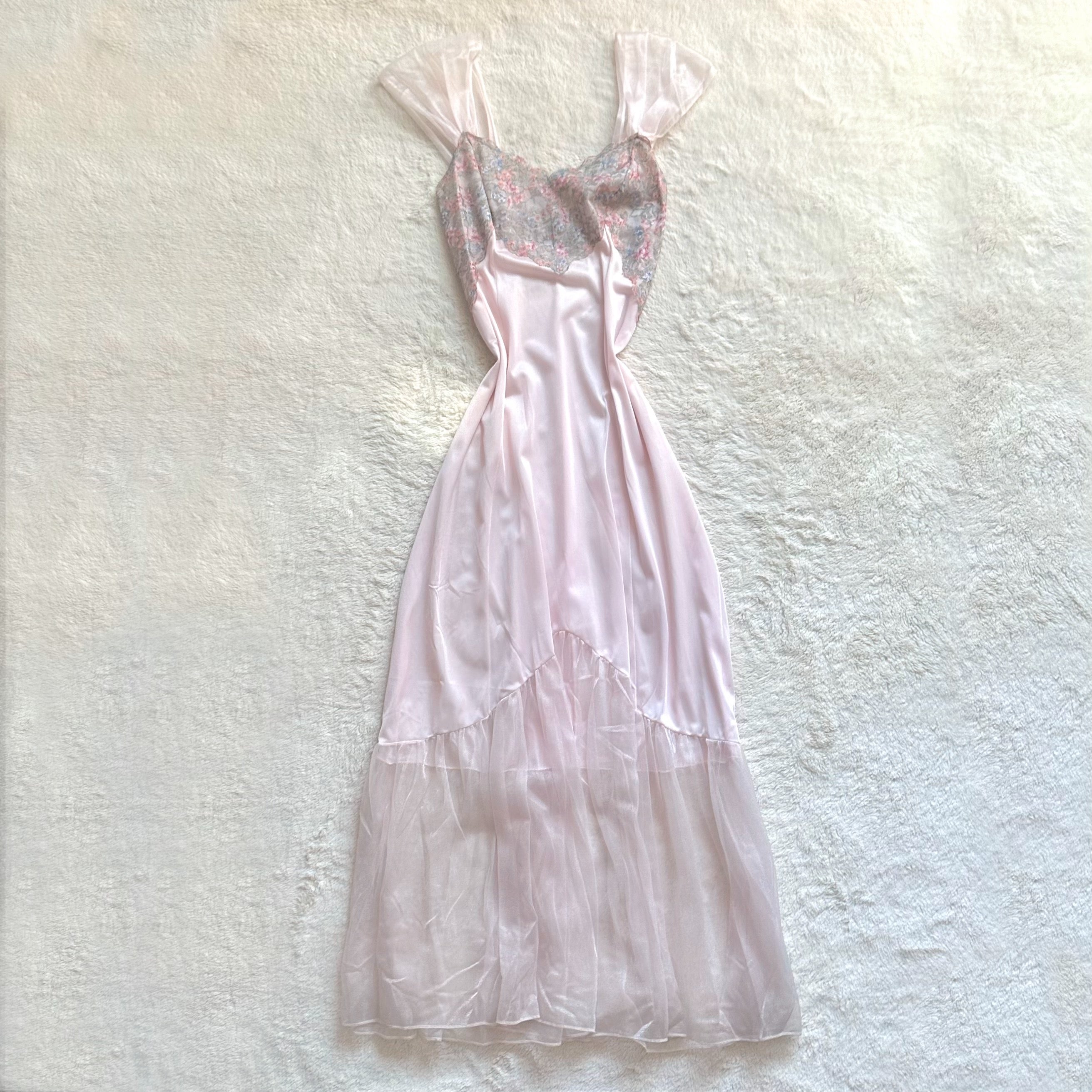 1980's rosewater lace negligee