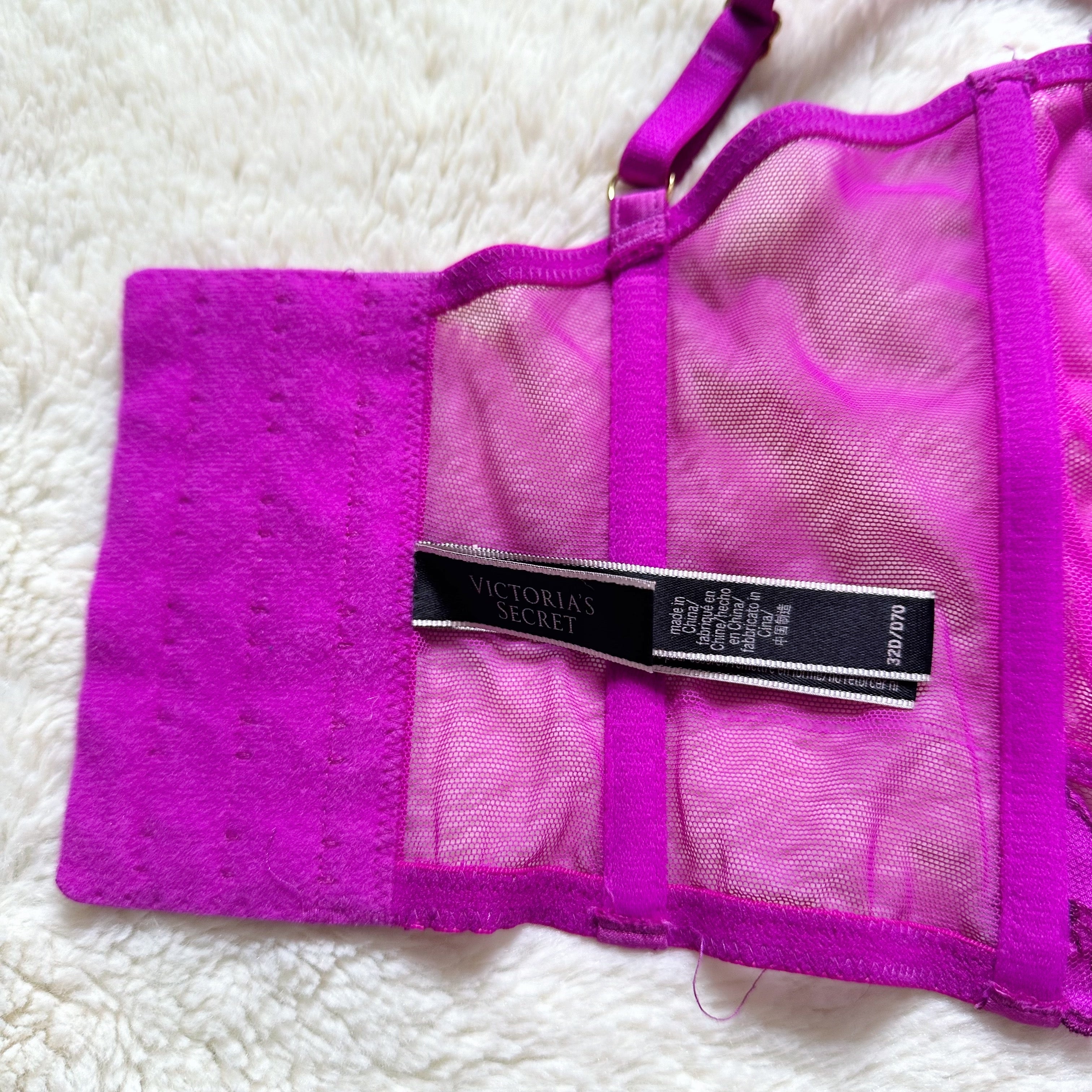 2022 electric fuchsia corset