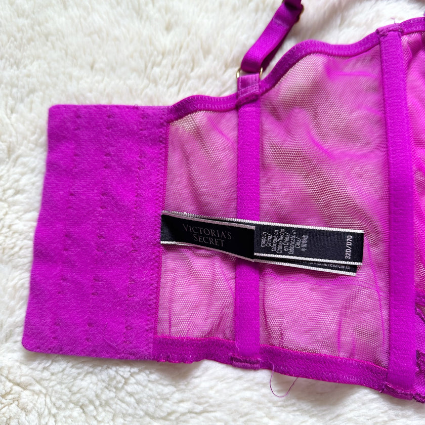 2022 electric fuchsia corset