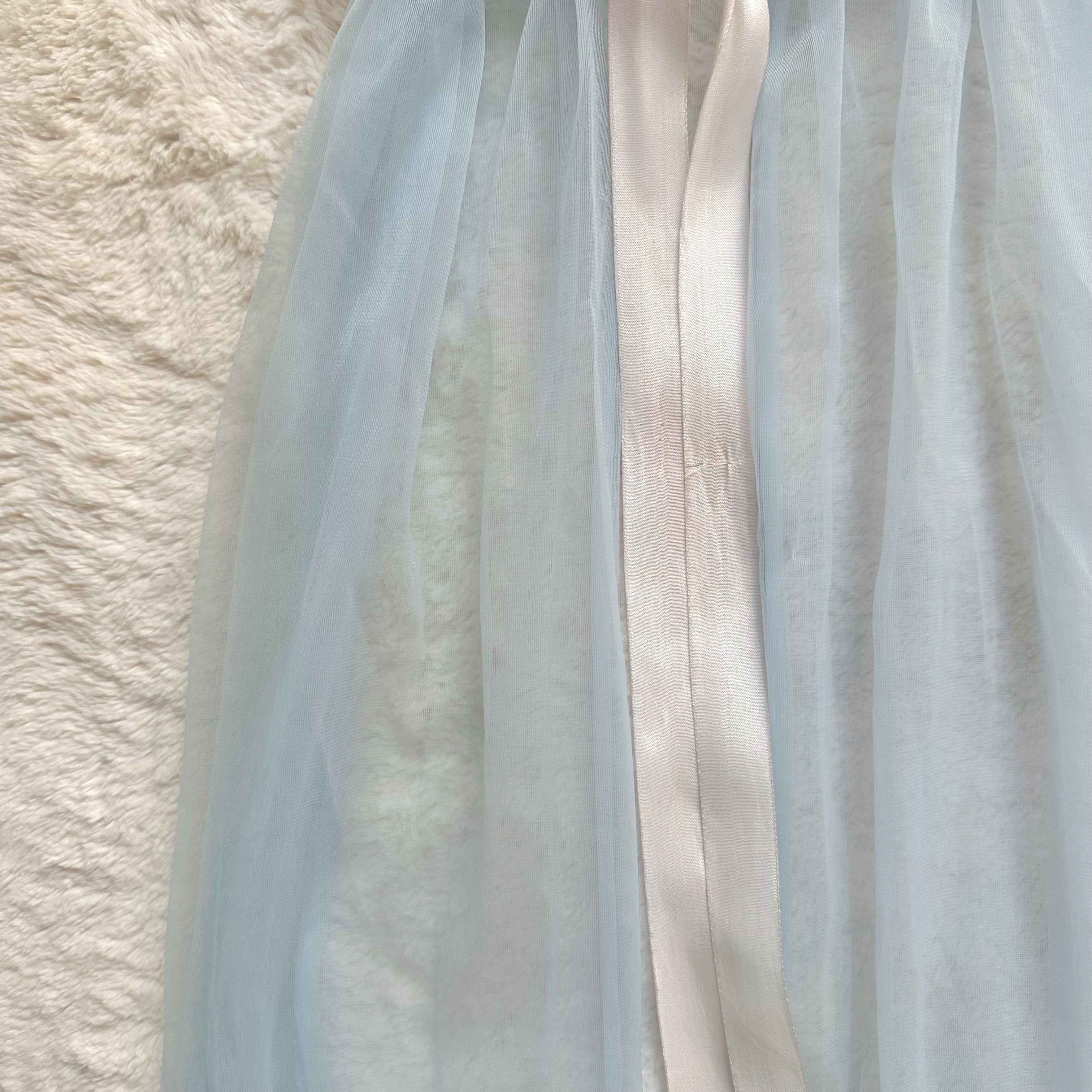 1980's sky ribbon peignoir