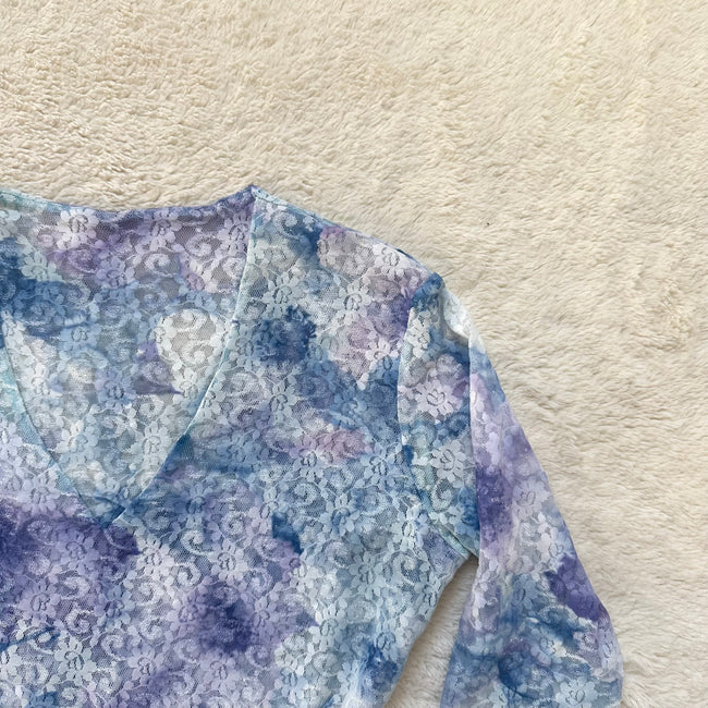 1990's iris bloom top