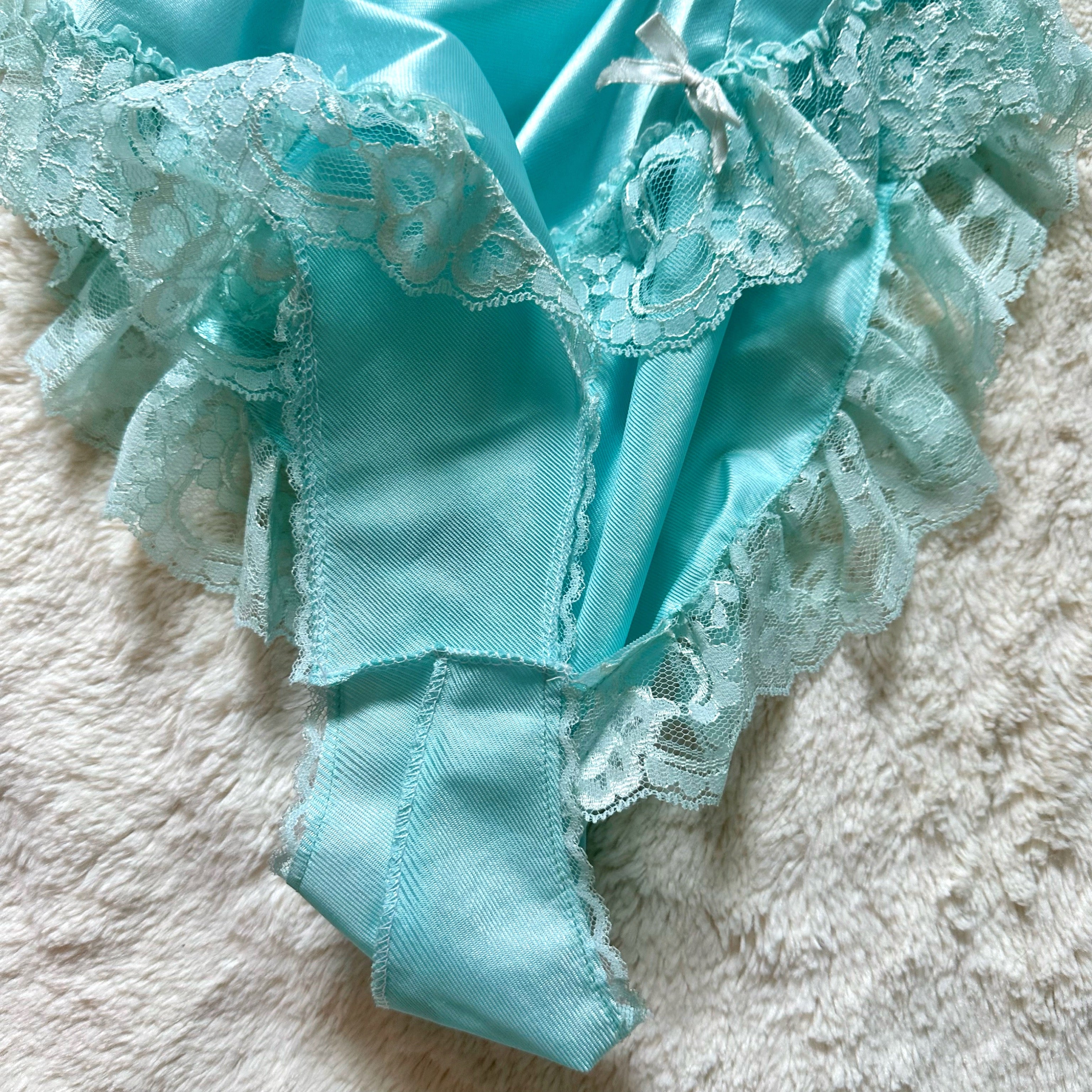 1980's aqua rose 2 pc set