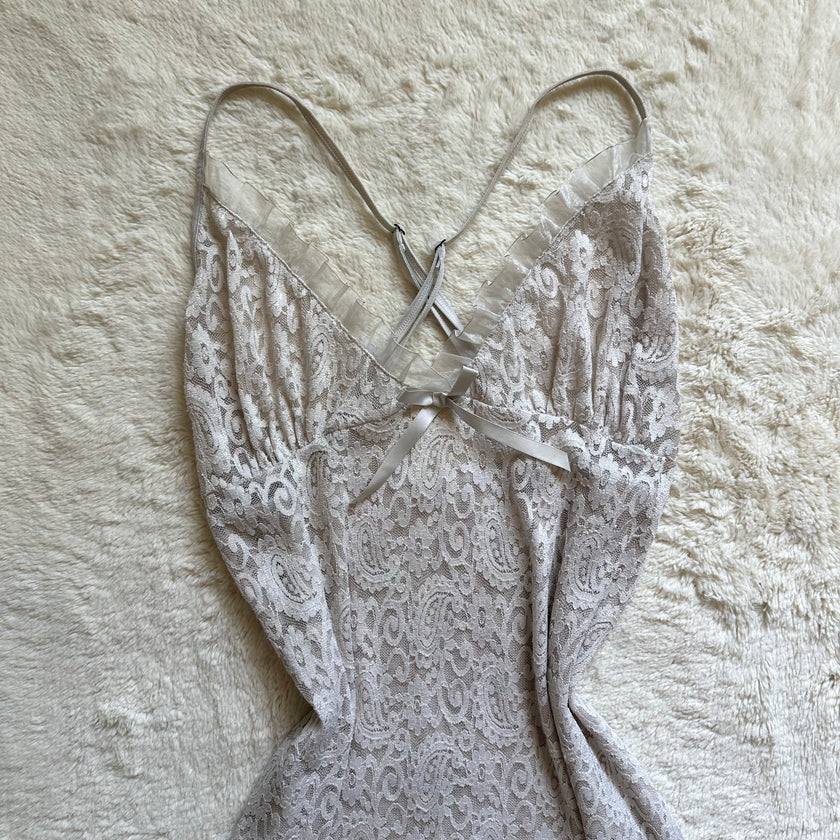 2000's ivory chantilly slip dress