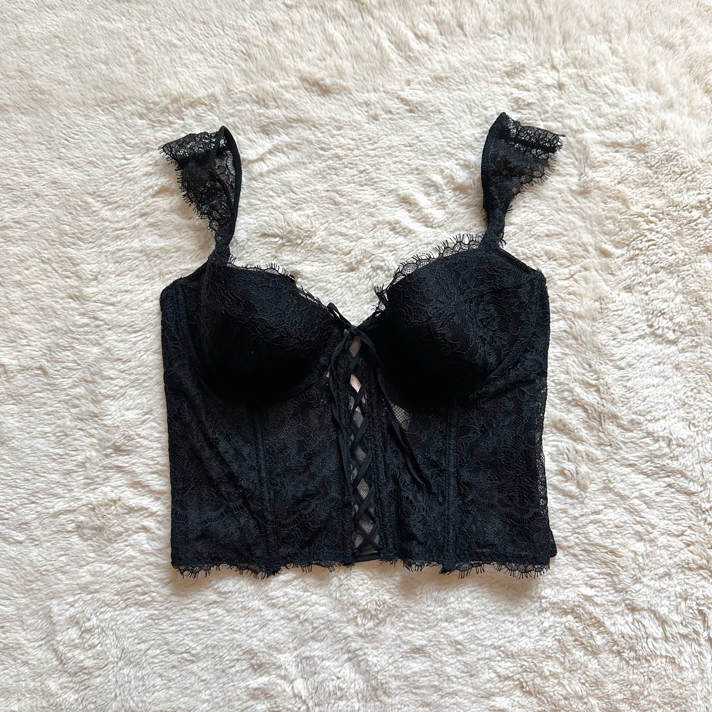 2020 noir lace bustier