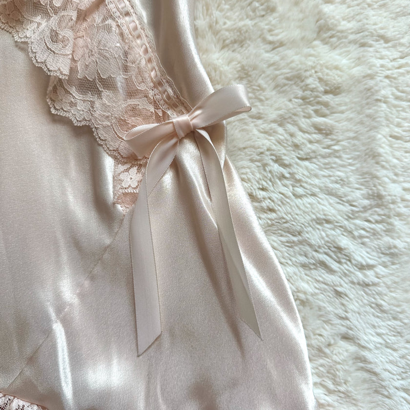 1980's champagne kiss gown