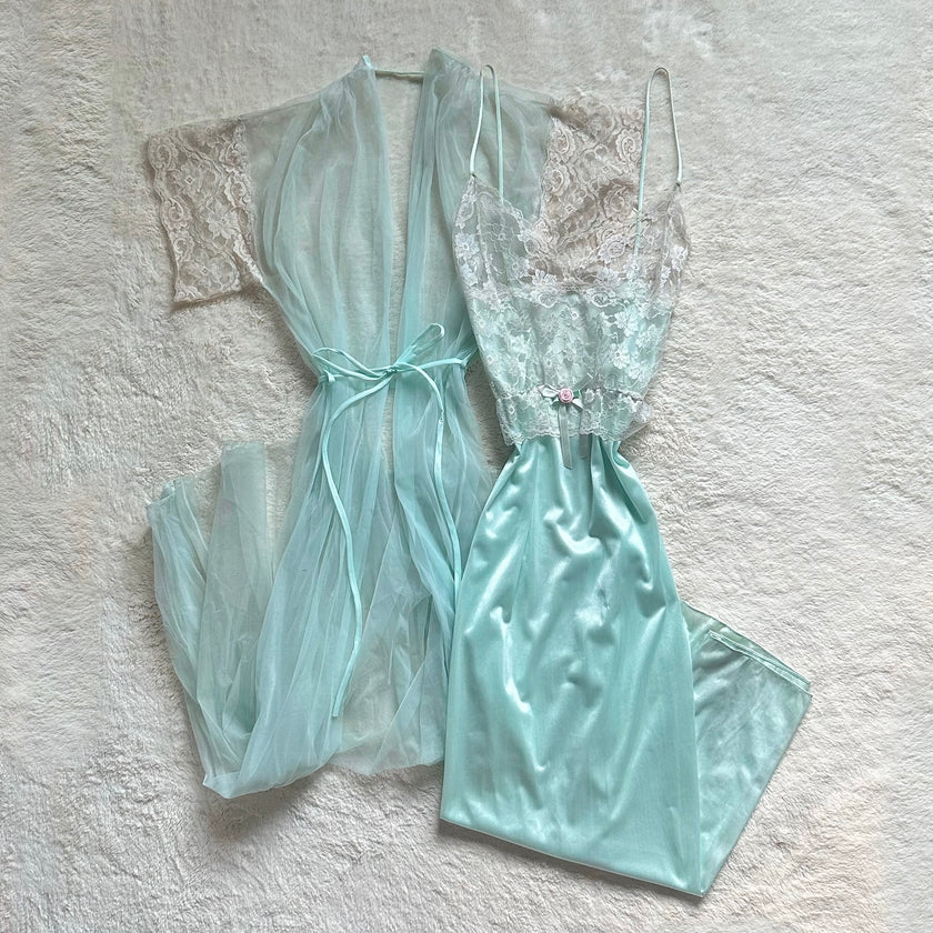 1980's seafoam lace negligee + bed jacket