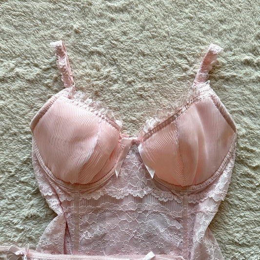 2000's powder pink lace bustier + panty set