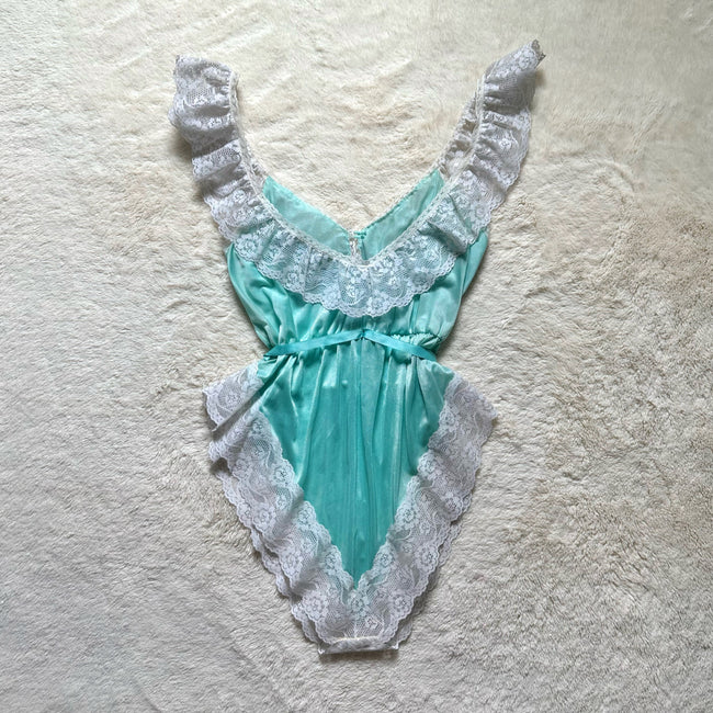 1980's aqua ruffle teddy