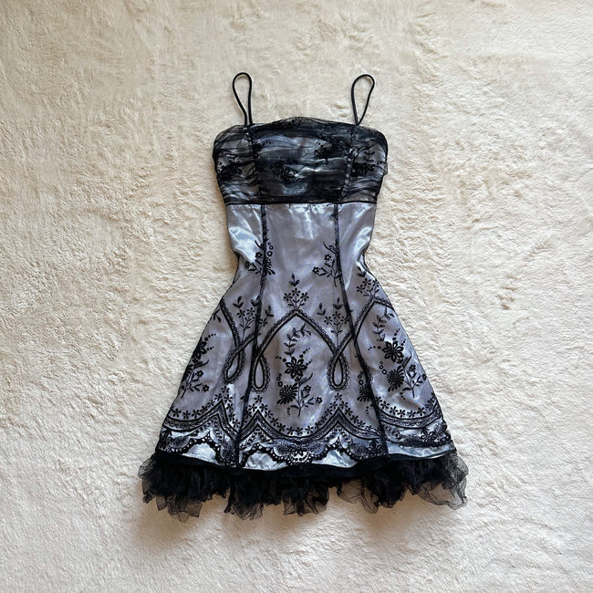 1990's noir chantilly babydoll