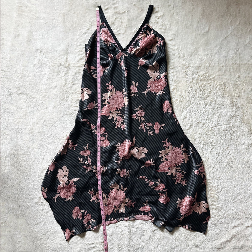 2000's rose noir slip dress