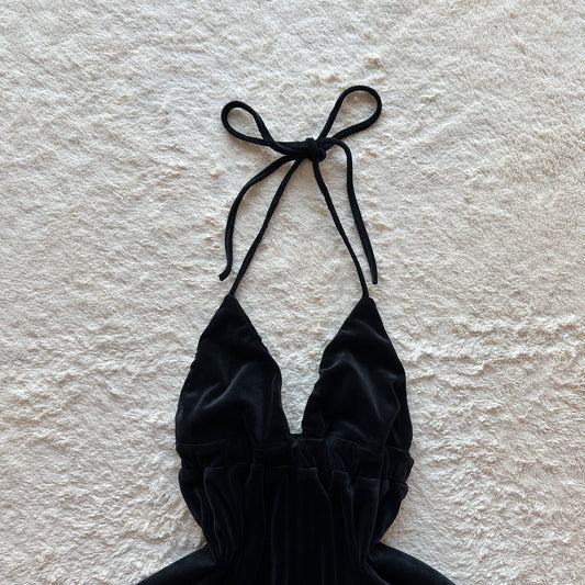 brandy melville europe exclusive velvet halter dress