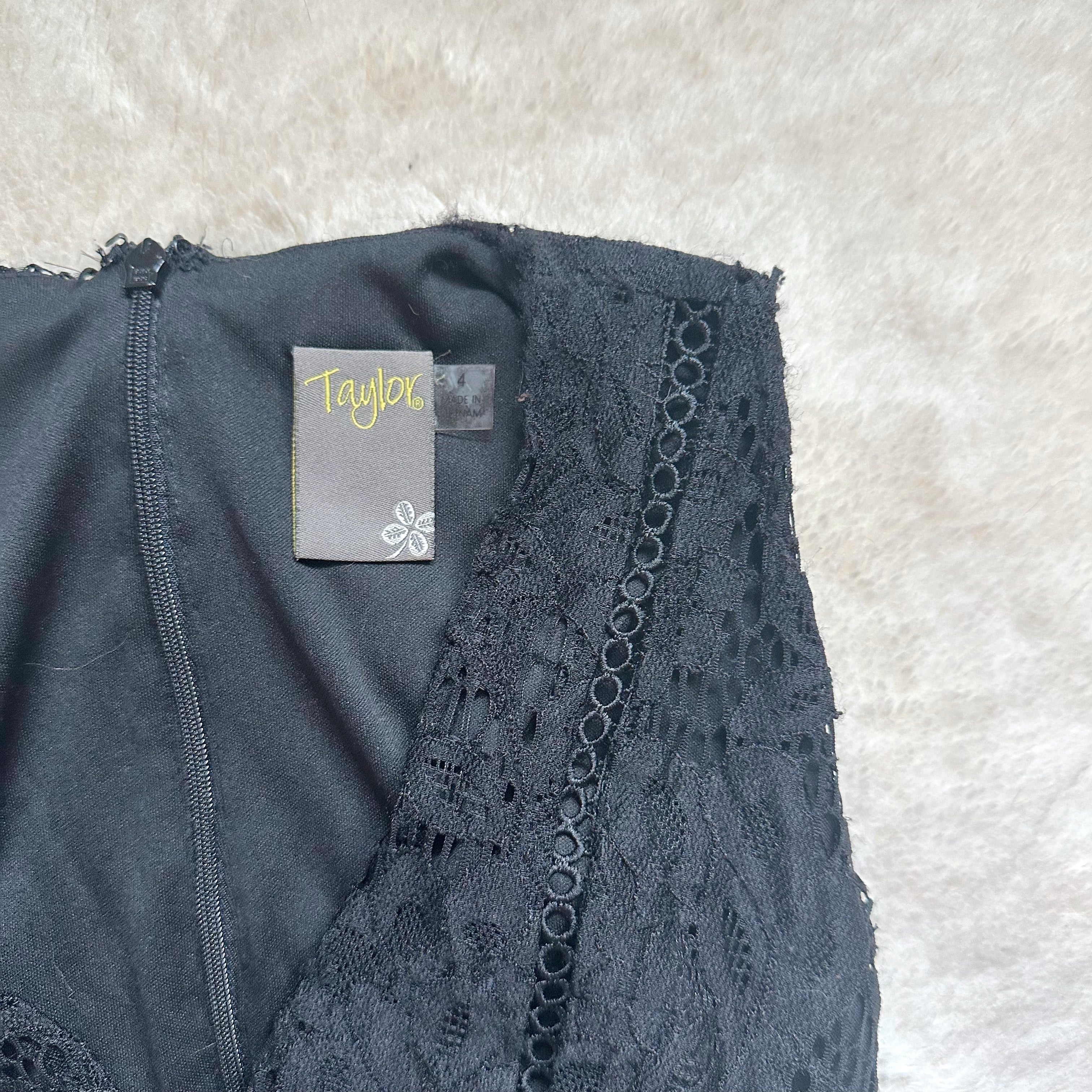 2000's noir lace asymmetrical dress