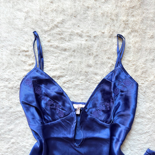 2000's indigo satin sleep set