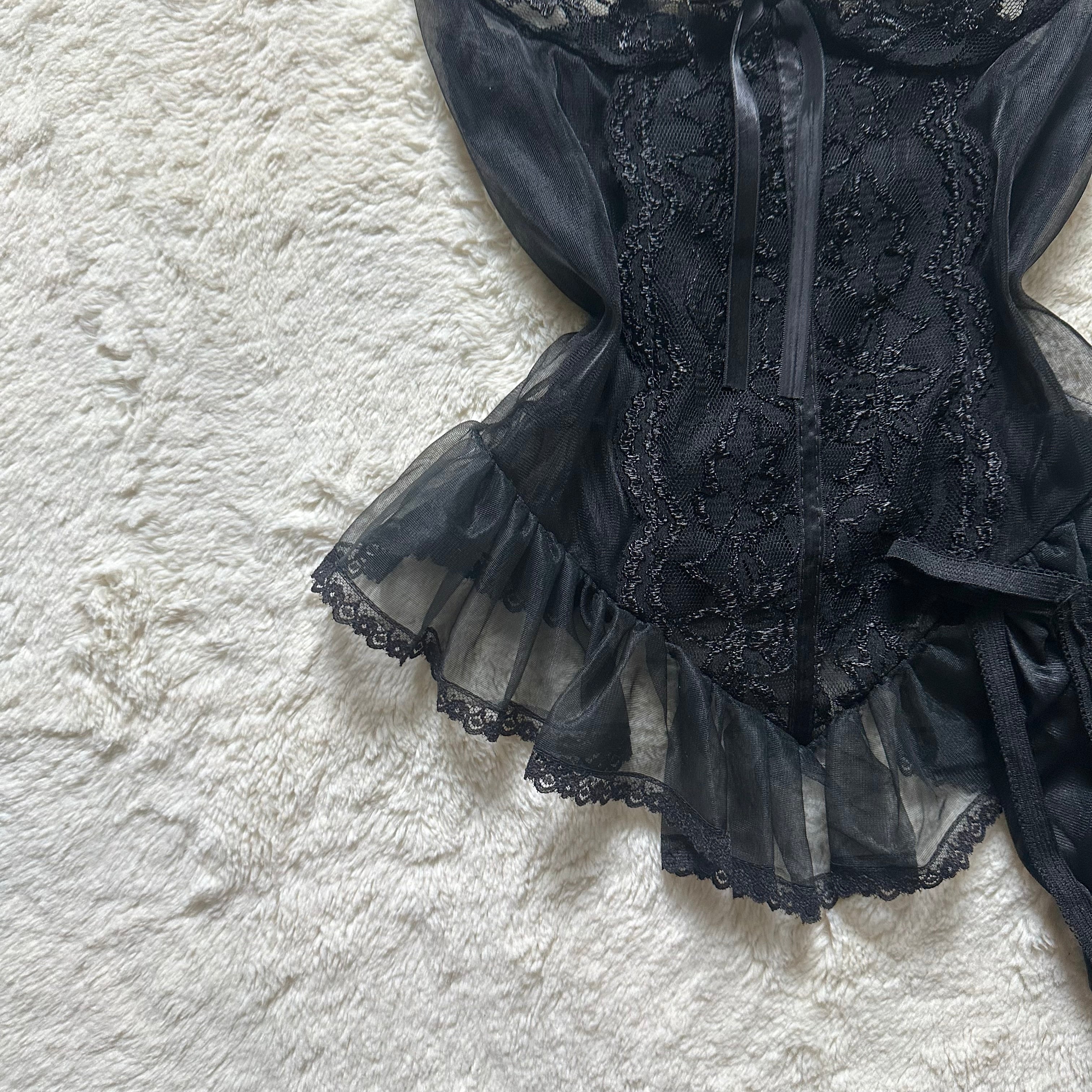 1980's lace noir 3 piece set