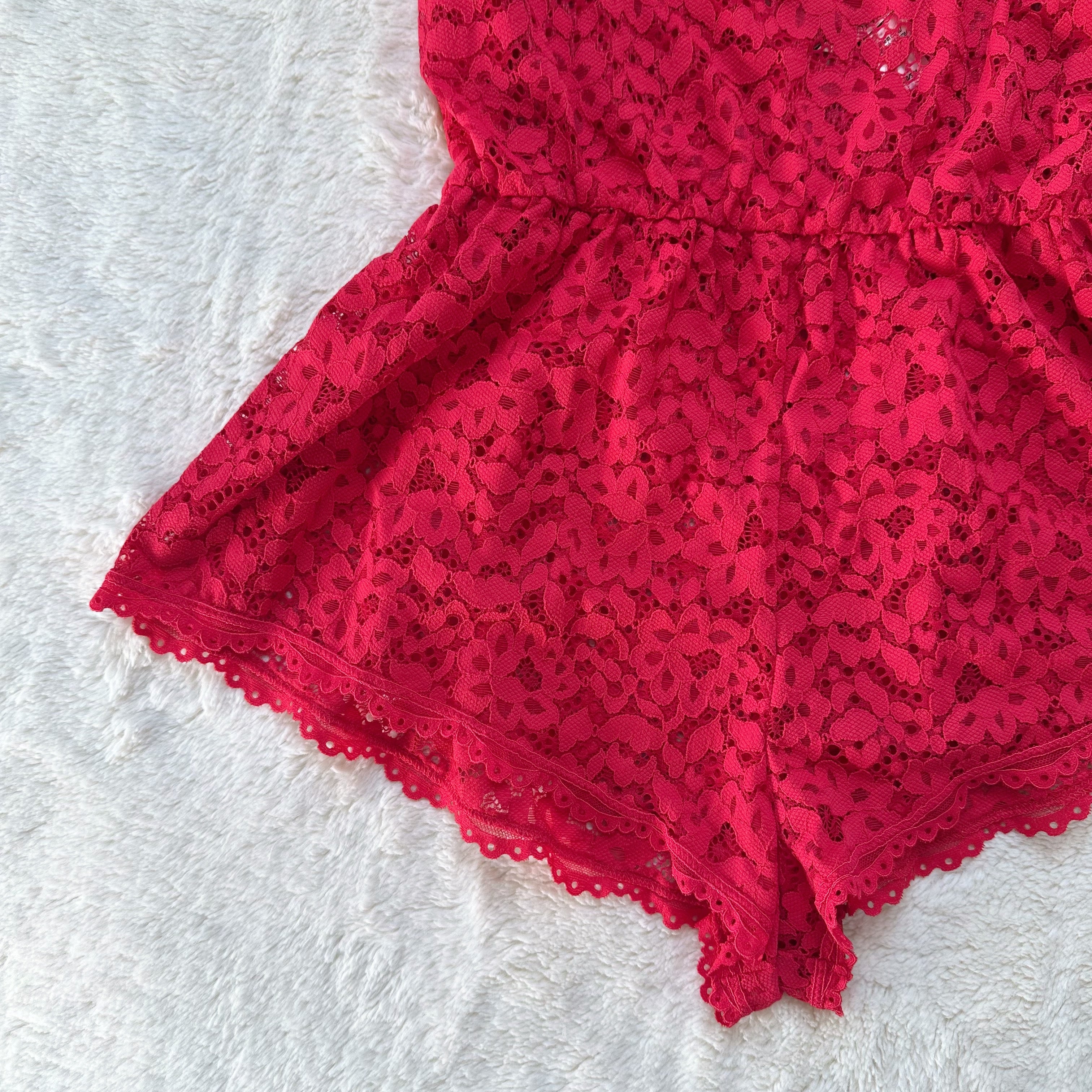 2016 holly lace playsuit