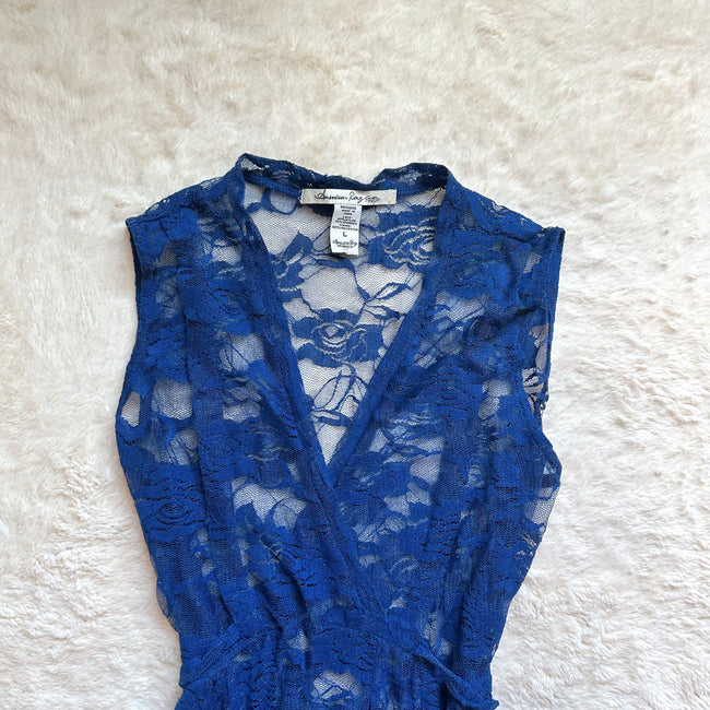 2000's moonlit lace dress