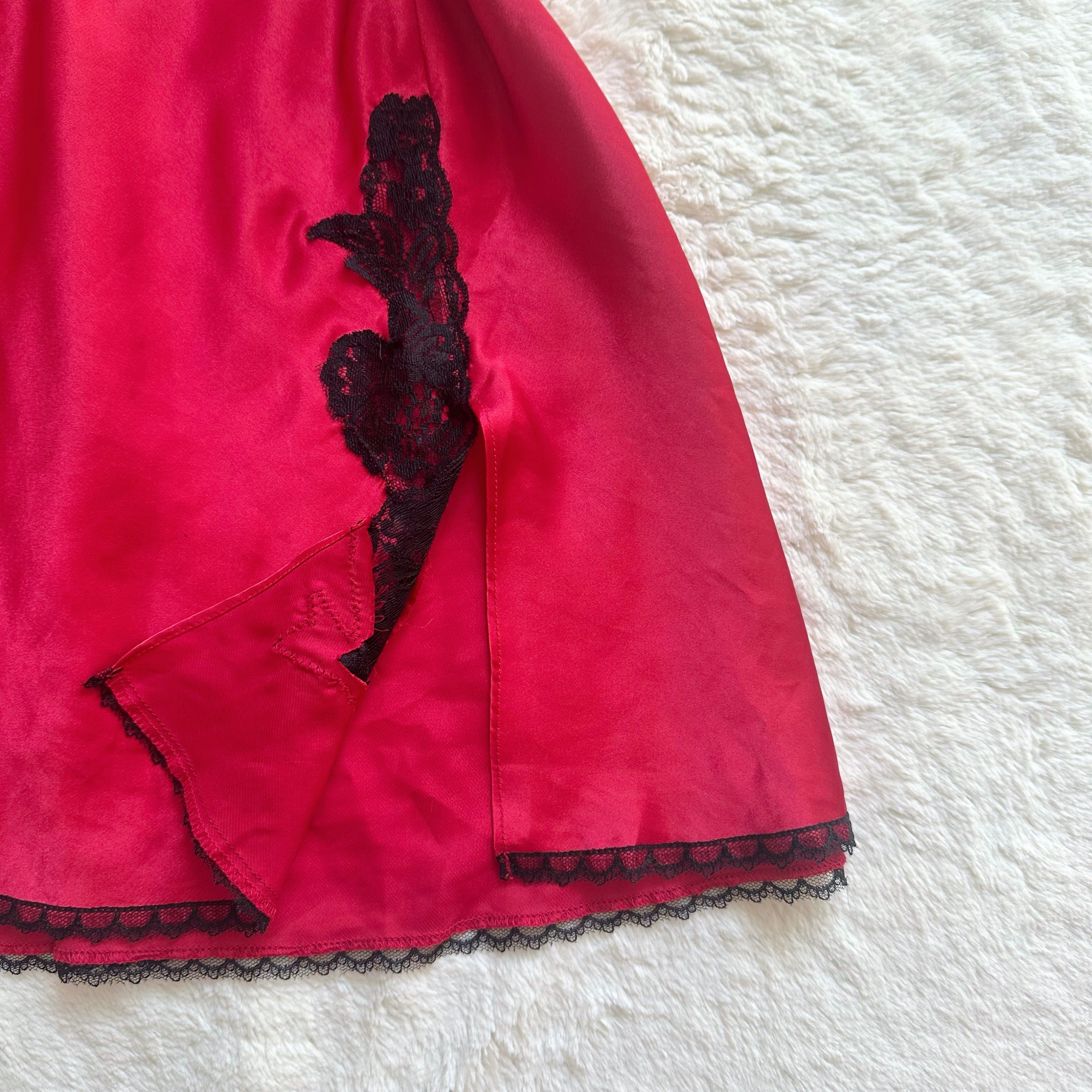 2000's sweetheart hour slip dress