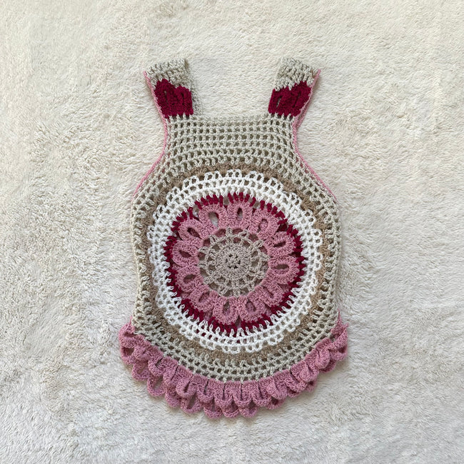 2000's crochet mandala top