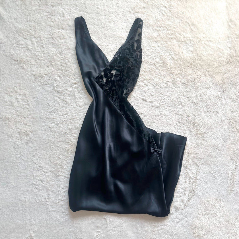 vintage valentino midnight bloom gown