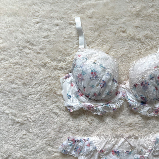 japanese brand briar lace bra + panty