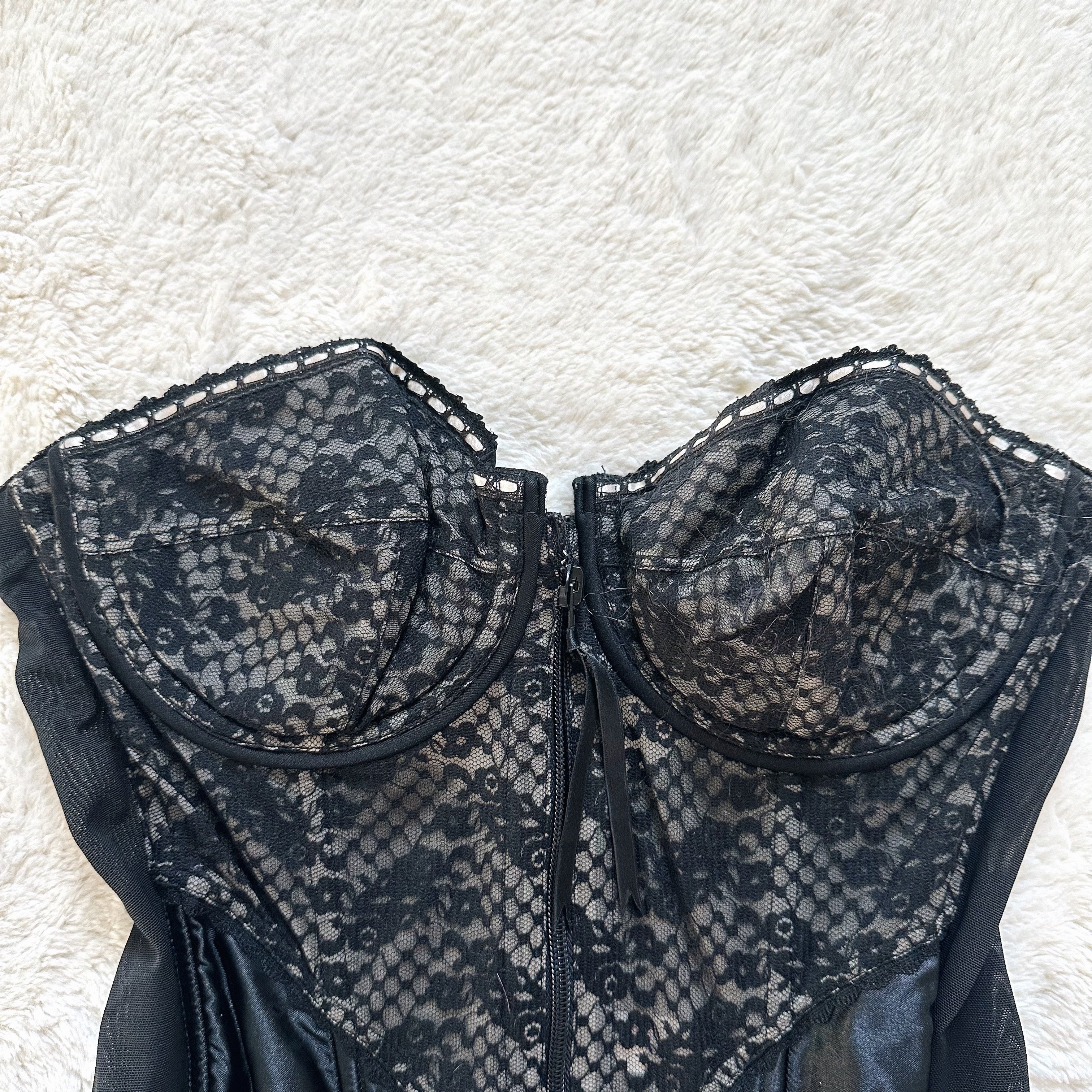 1995 black widow corset