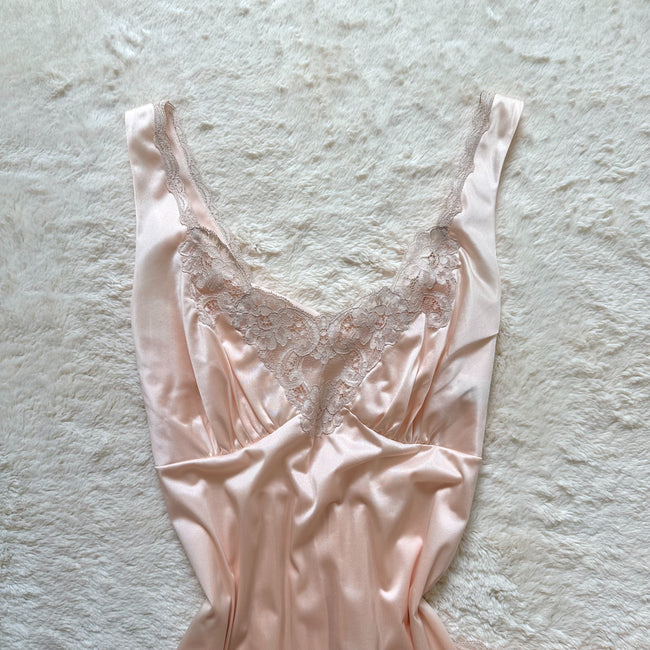 1990's peach blush negligee