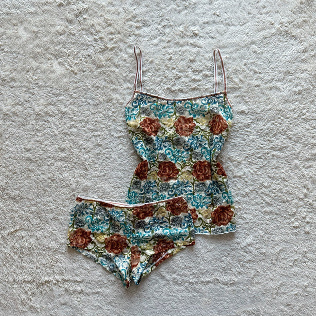 2000's garden grace sleep set