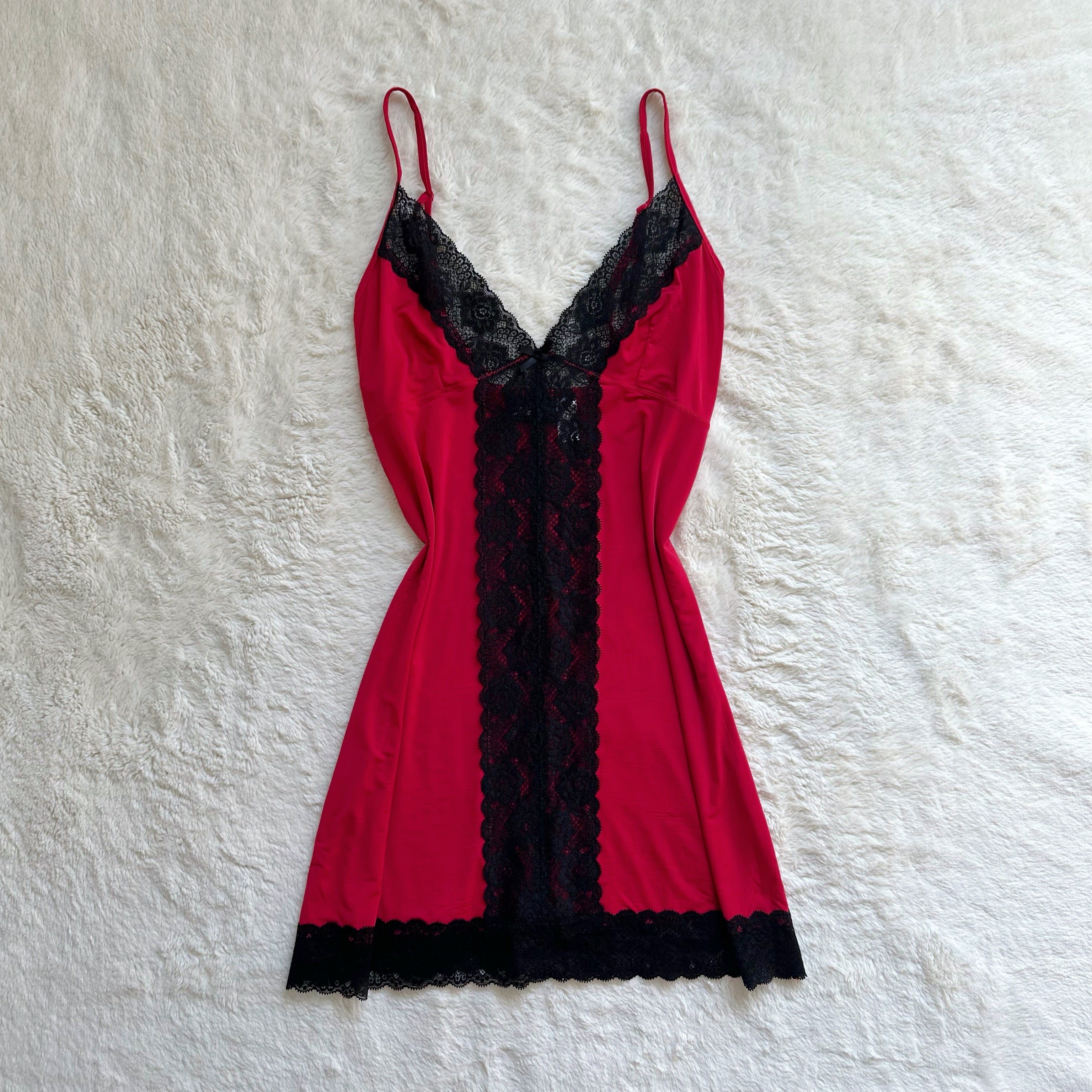 2000's crimson petal slip dress