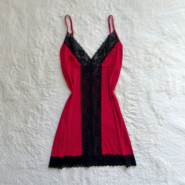 2000's crimson petal slip dress