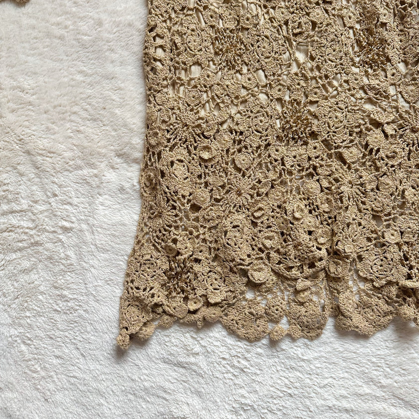 2000's crocheted sands lace set