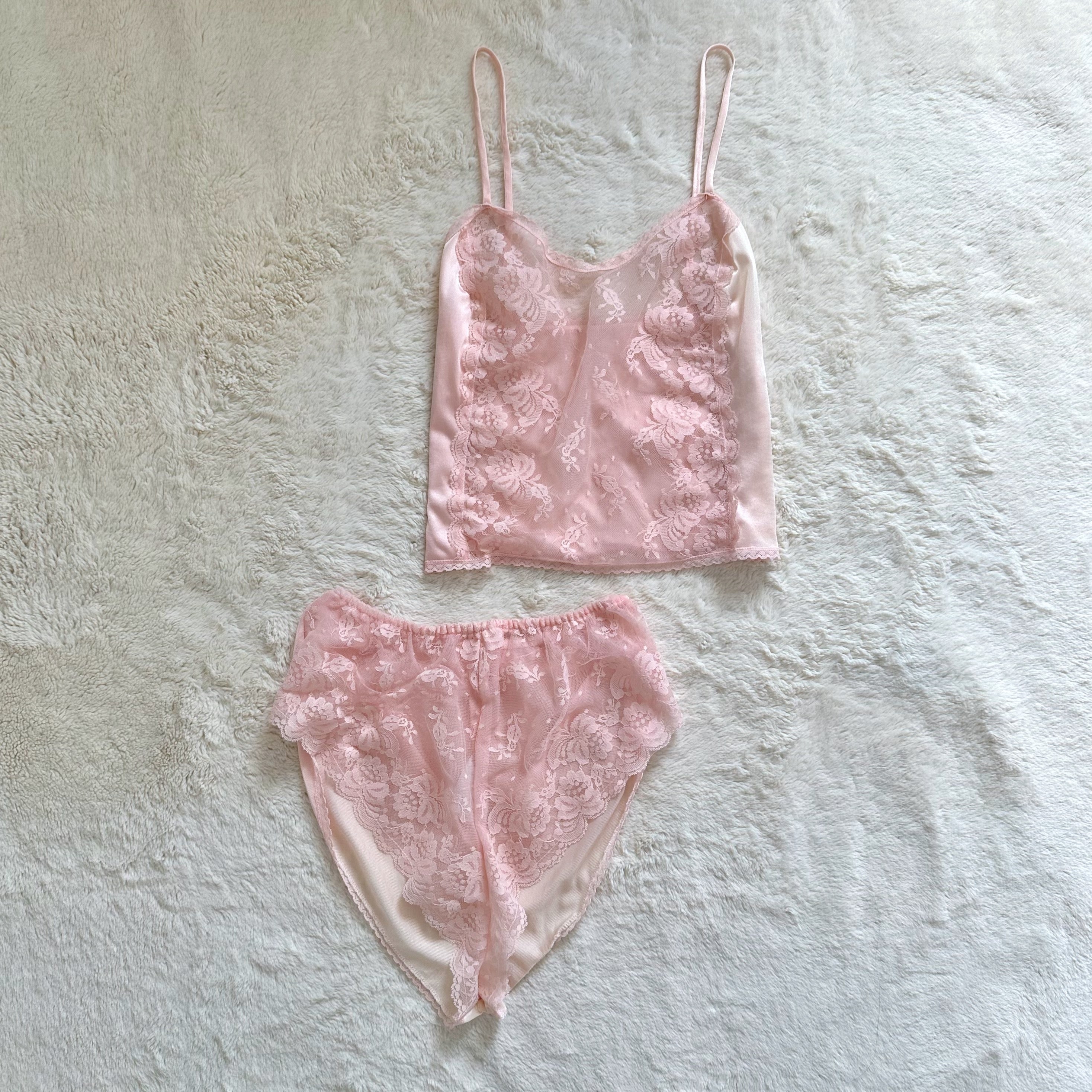 1980's soft blush lounge set