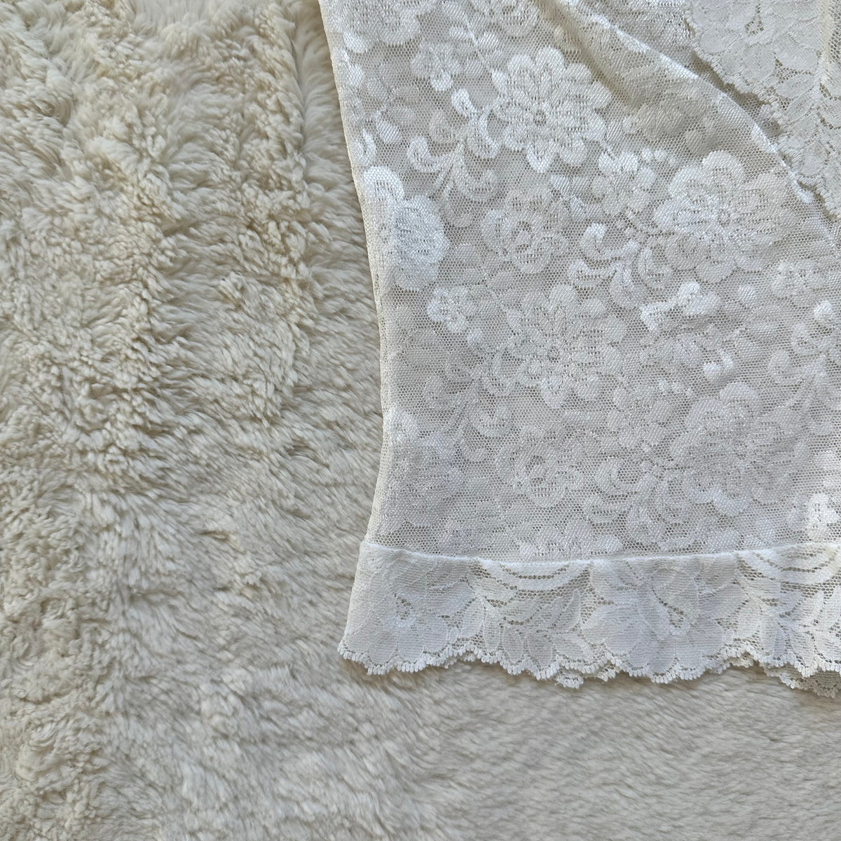 2000's pearl lace camisole