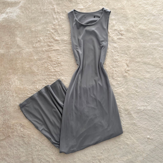 grey open-back fitted dress